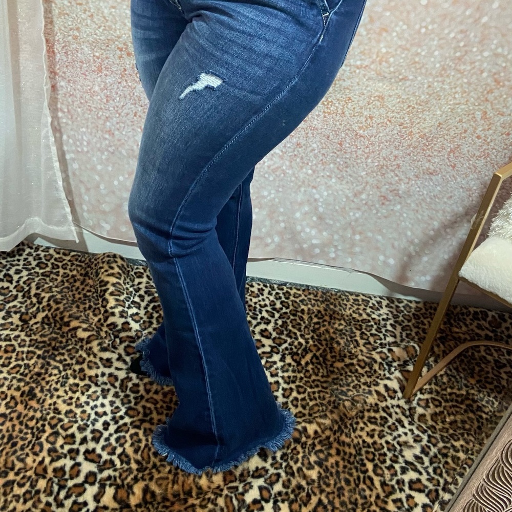 FLASH SALE! Dark wash high rise KanCan Jeans - Picture 4 of 5